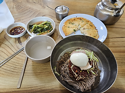 Sincheonilmakguksu (신천일막국수) 2