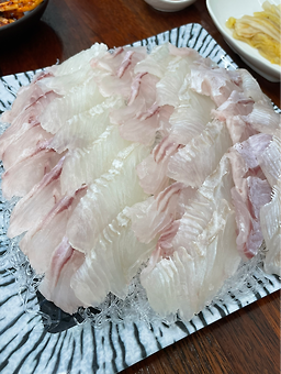 회뜨는집 사진 5
