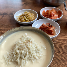 Sanchonjip (산촌집) 1