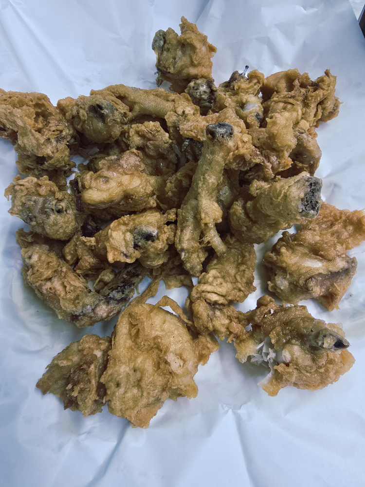 Damyangtongdak (담양통닭) 2