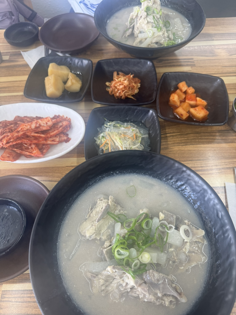 산방산접짝뼈&돌우럭 대표 사진
