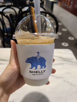 쉘리 뉴코아아울렛 강남점 대표 사진