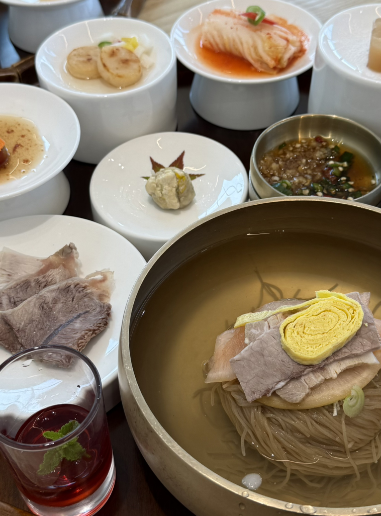 Seongsanokpeurimieom (성산옥프리미엄) 2