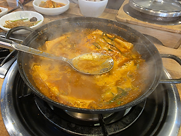 Yangjujaeraesiksondubu 6