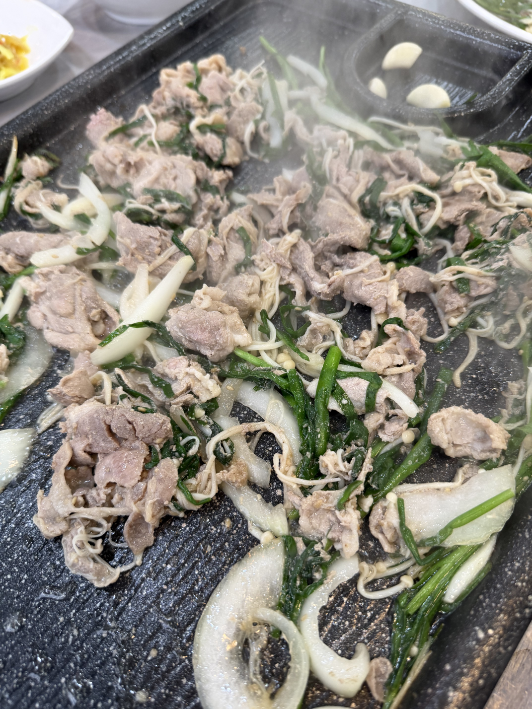 Sandeomiori (산더미오리) 2