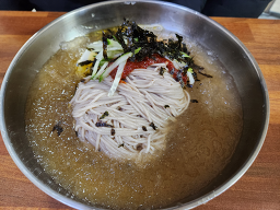 Hongcheongangmakguksu 4