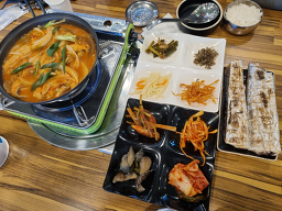 탐라는집 대표 사진