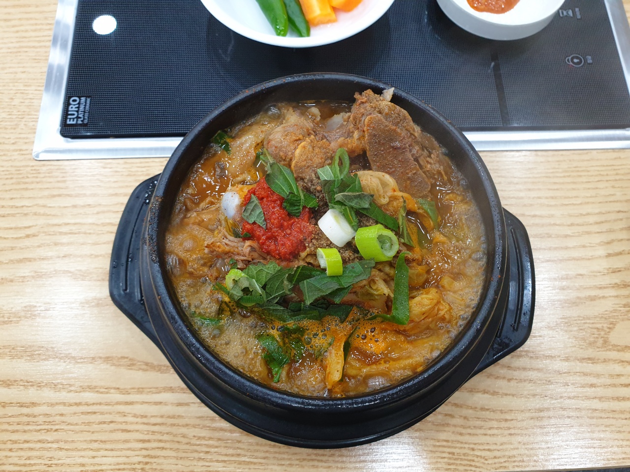 전주청기와감자탕 영통점 사진 3
