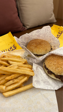 Beoteobeogeo (버터버거) 3