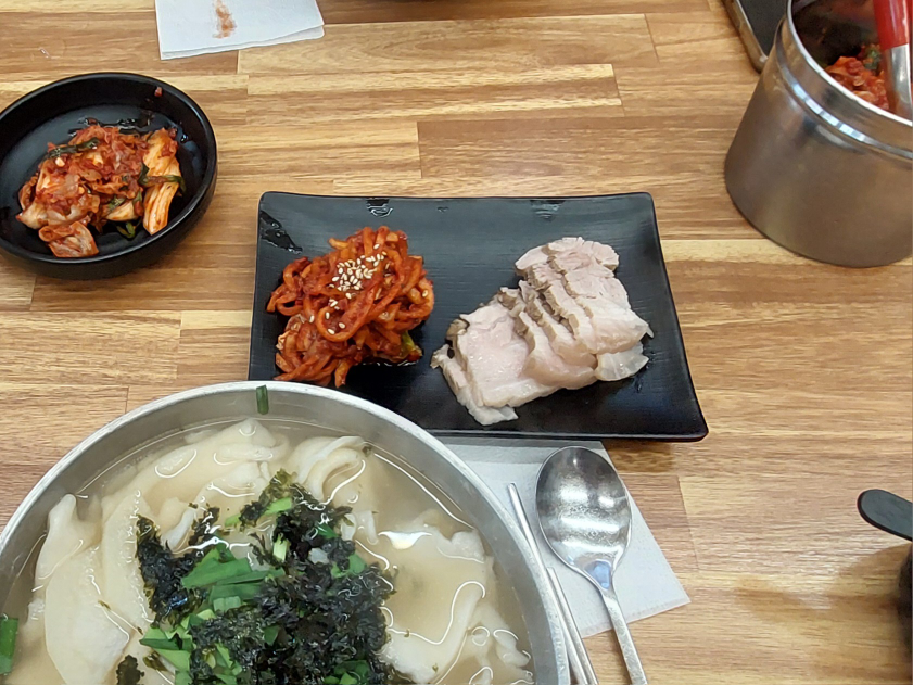 김경자원조손칼국수 1