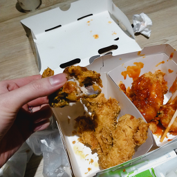 BHC치킨 대학로본점 사진 5