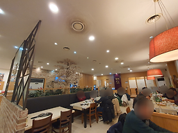 Myeongjangbokgukyongamjeom (명장복국용암점) 1