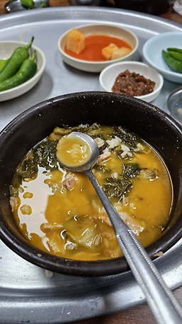 홍천뚝배기식당 2