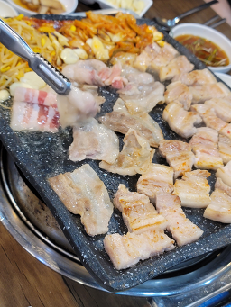 돈벼락삼겹살 사진 3