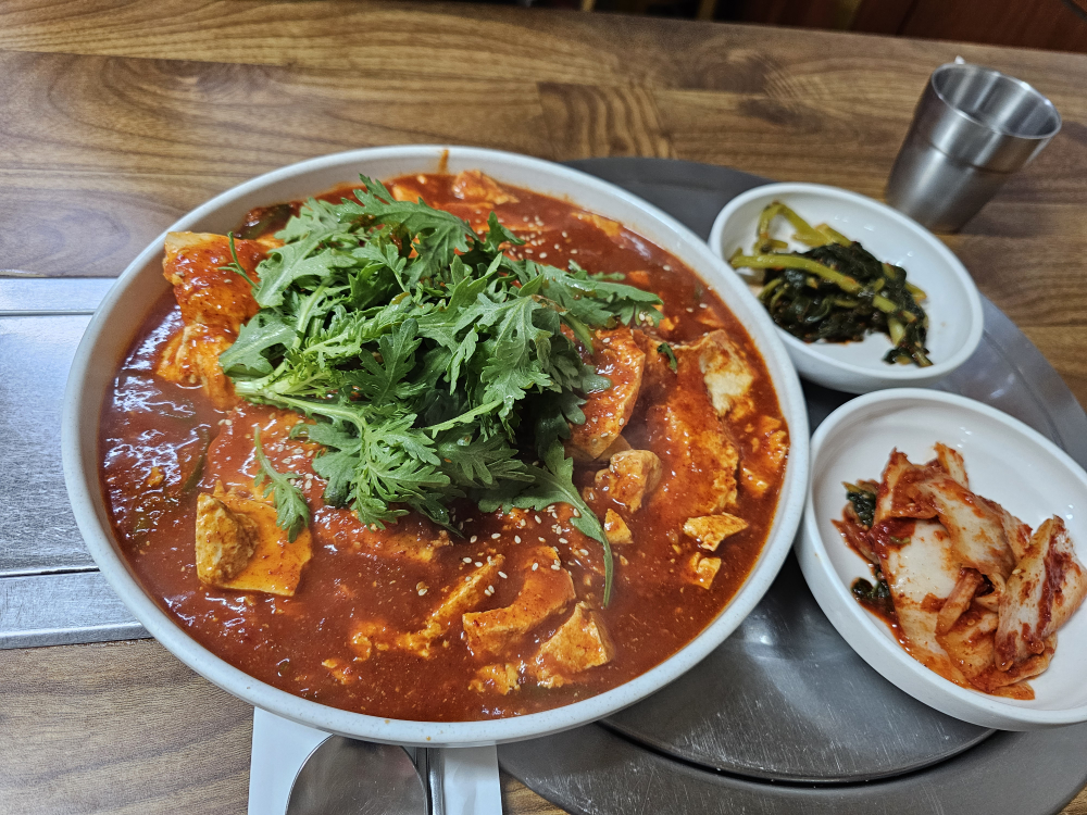본가칼국수 6
