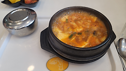 Sinpourimandu (신포우리만두) 2