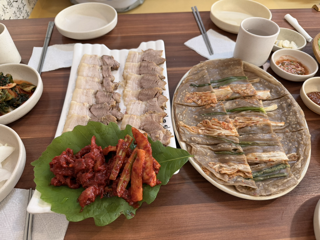 Donghaemakguksu (동해막국수) 1