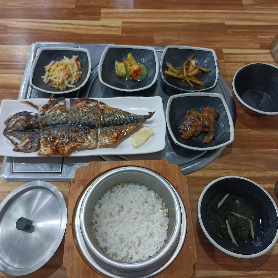 Myeonggasaengseongui (명가생선구이) 2