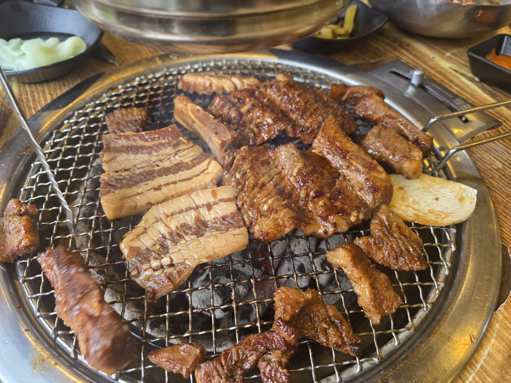 Gangbyeonhanu (강변한우) 3