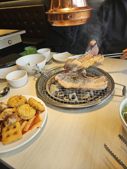 Myeongnyunjinsagalbi daeyeonjeom 6