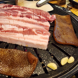 한돈참숯꼬기혁신점 1