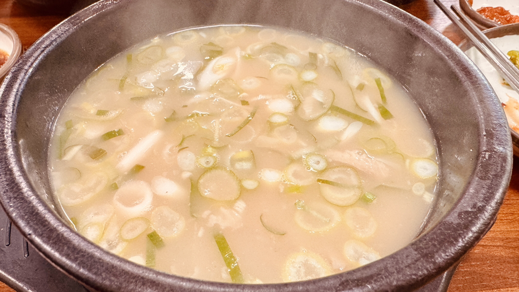Joseobangneseolleongtang (조서방네설렁탕) 2