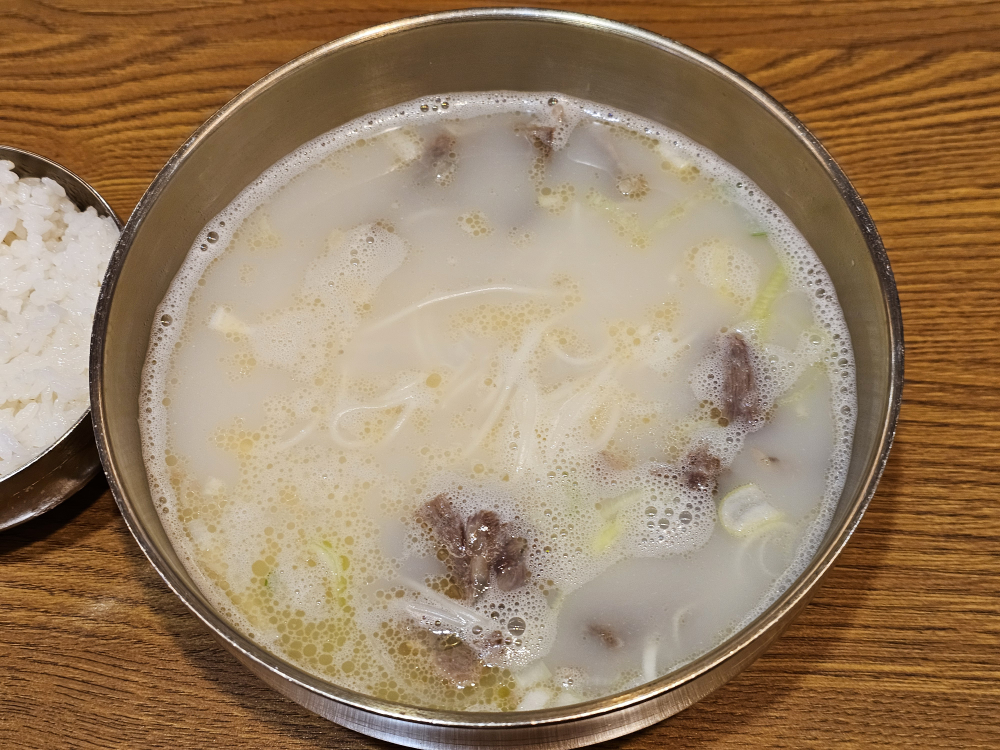 육전국밥 서울대입구역점 1