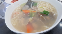Hongdukkaesonkalguksu 6