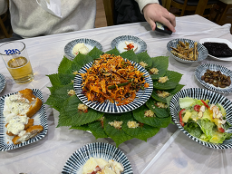 Urijipsamsikimuchim (우리집삼식이무침) 1