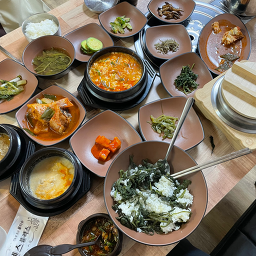 Goseongdaek (고성댁) 2