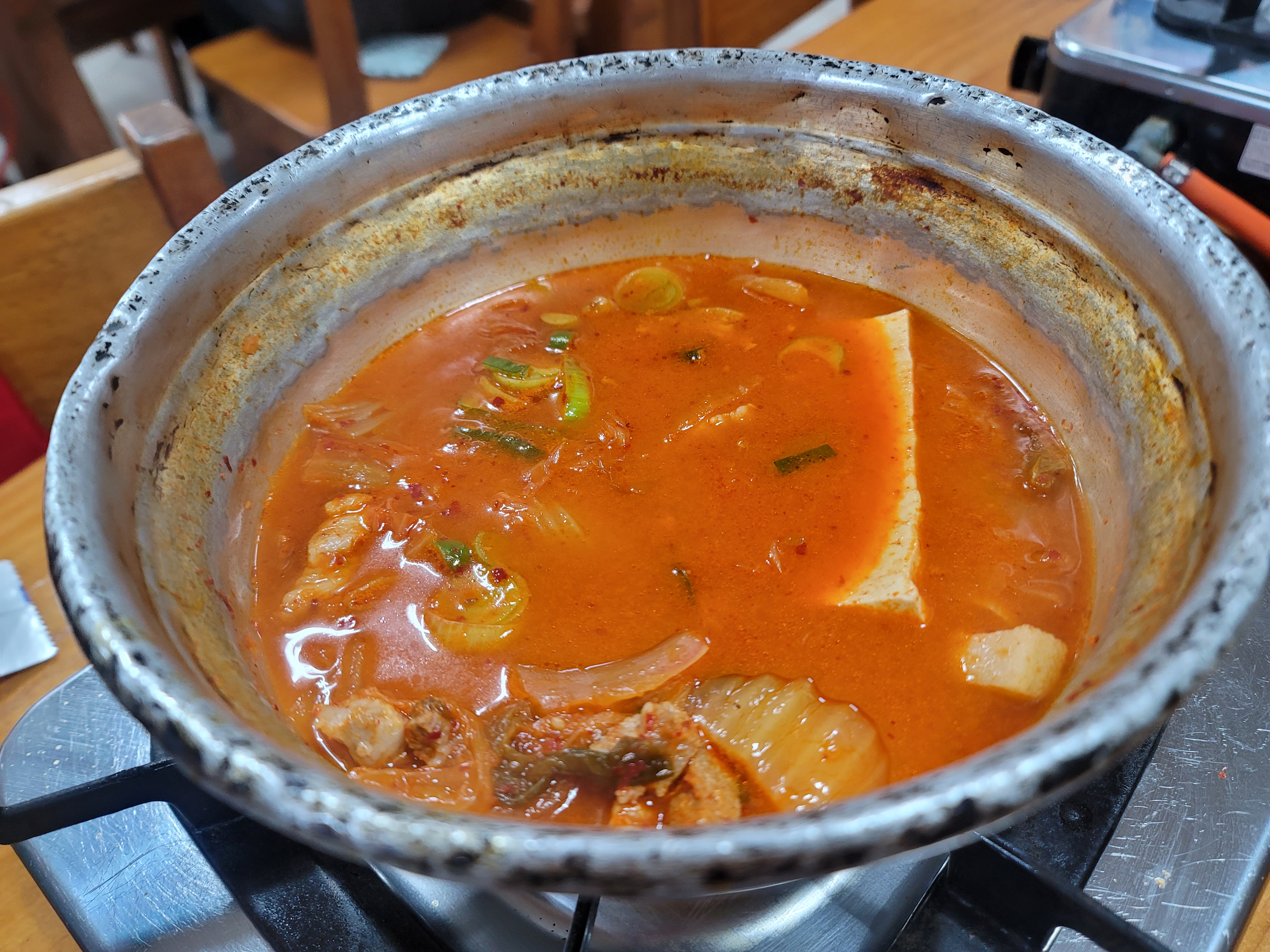 Yeonjeonggimchijjigae (연정김치찌개) 3