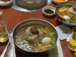 Myeongseonggadeun (명성가든) 1