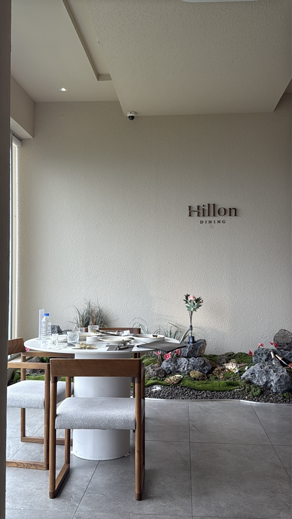 Hilrondaining (힐론다이닝) 1