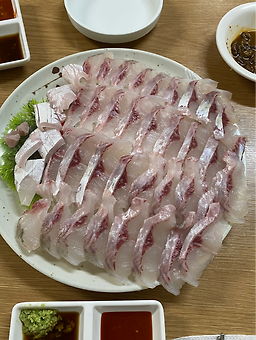 Susanmulhoesenta (수산물회센타) 3