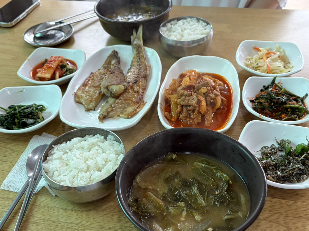 따뜻한 밥상 대표 사진