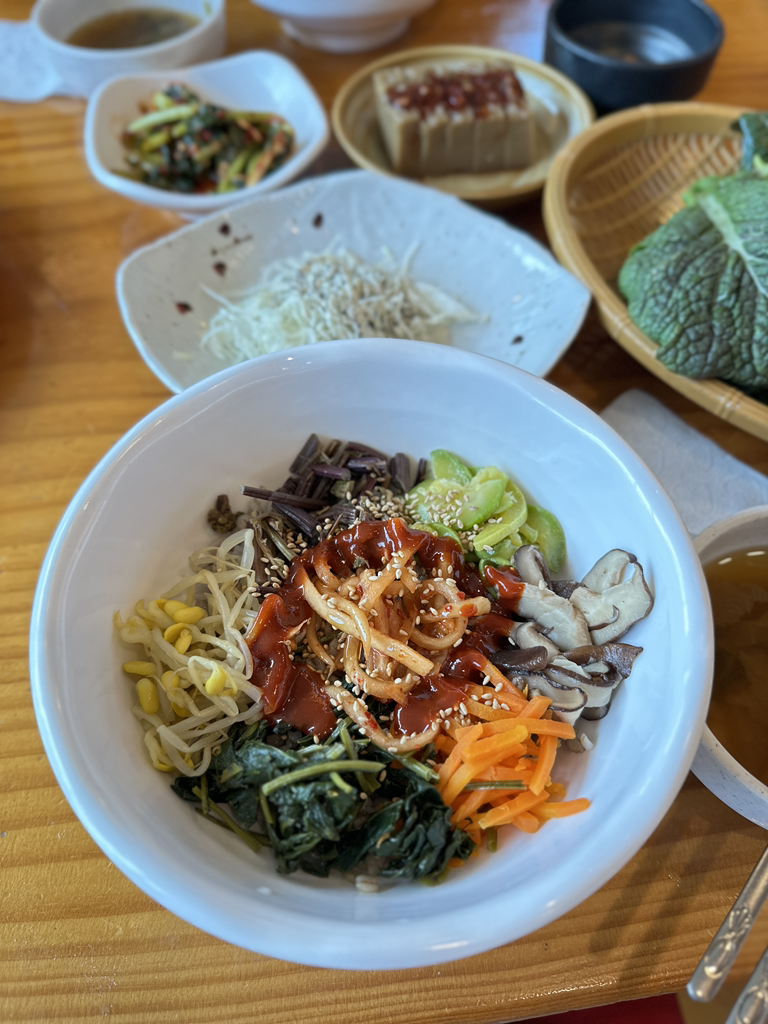 Jeongtongboribapjip 1
