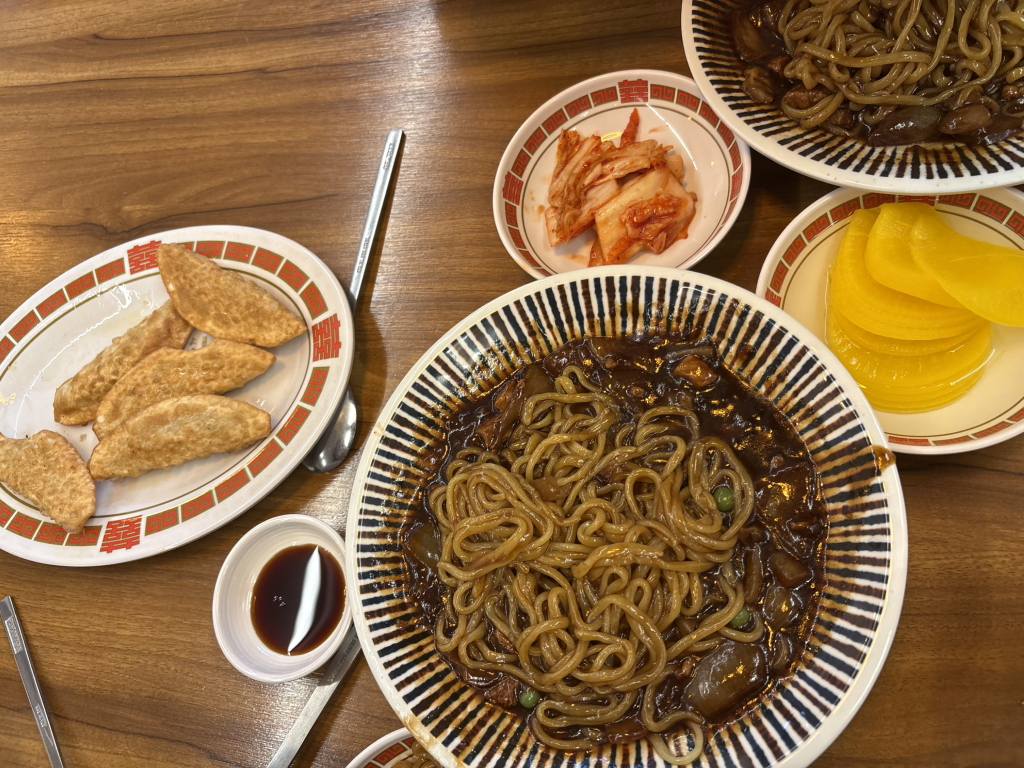 명물짜장 2