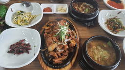Jayeonbapsang (자연밥상) 3