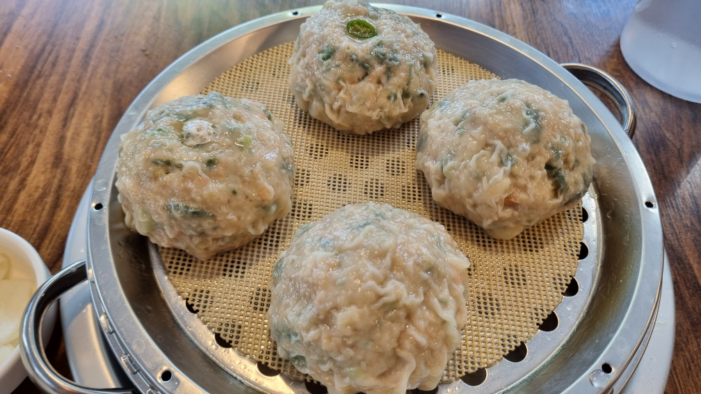 Iganegayamilmyeon (이가네가야밀면) 2