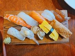 Watsyoi bokhyeonjeom (왓쇼이 복현점) 1