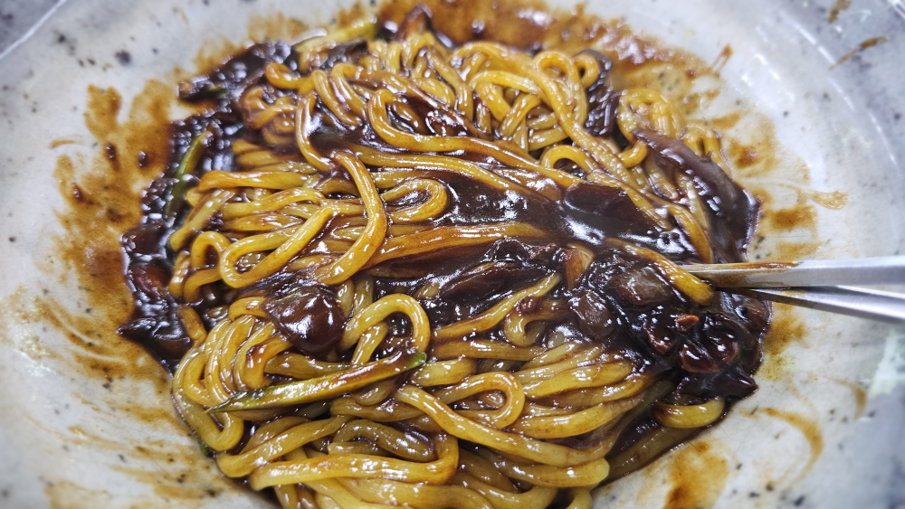 Gangjjamppong (강짬뽕) 1