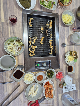 Baenaegolchamminmuljangeo (배내골참민물장어) 3