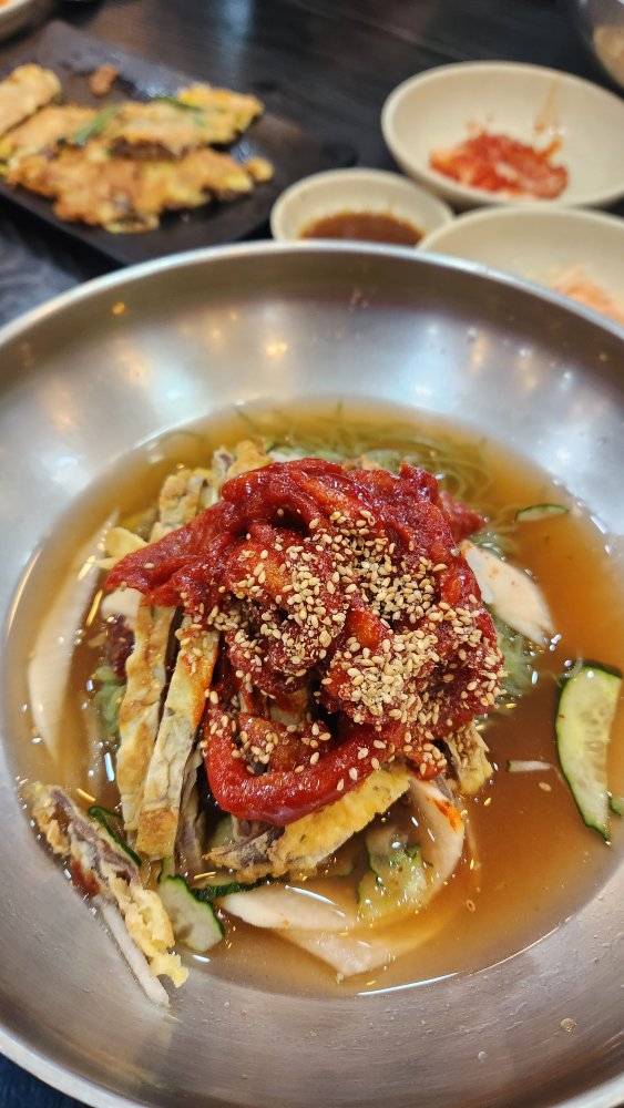 Gyodongmyeonok (교동면옥) 1