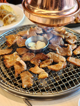 명륜진사갈비 서울연희점 사진 2