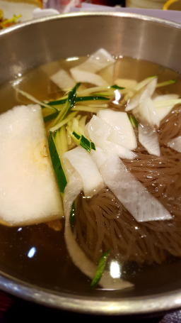 Sariwonsicheongjeom (사리원시청점) 2