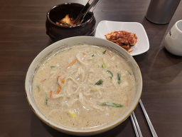 바지락칼국수 3