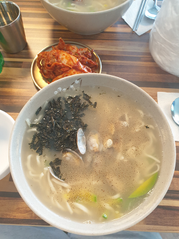 수유손칼국수 6