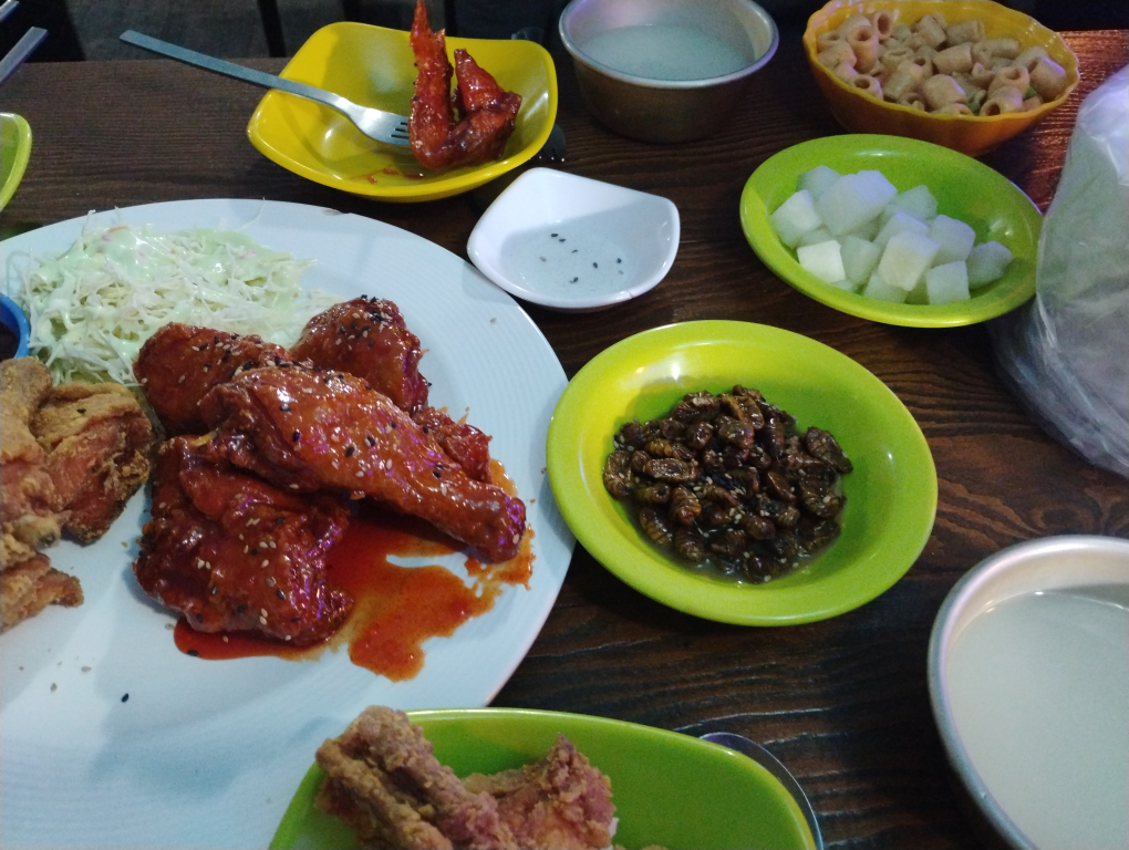 치킨부르스 대표 사진