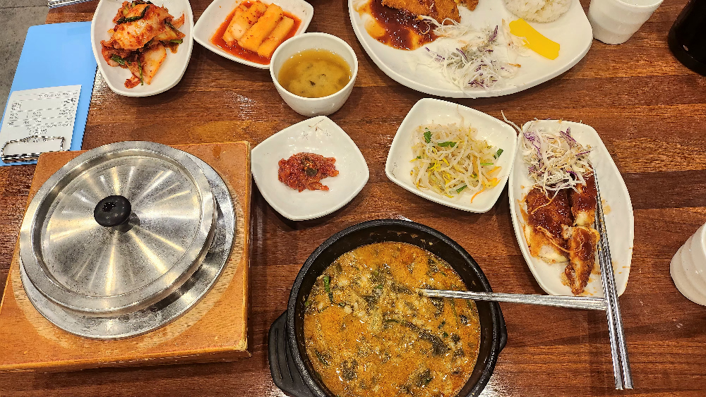 하동우렁추어탕 역촌역점 4