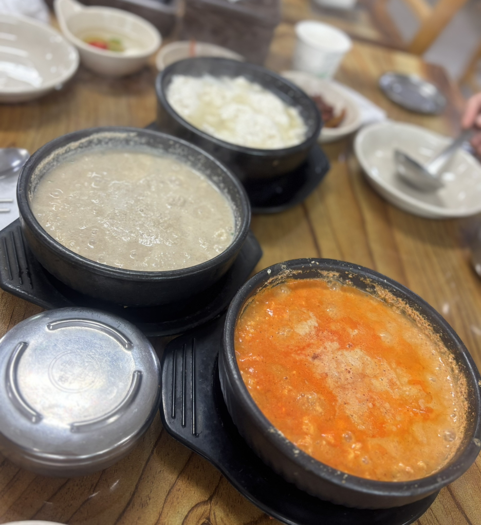 Gangbyeonsondubu (강변손두부) 1